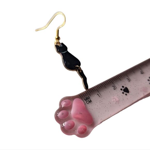 Black Kitty Cat Earrings - Picture 4 of 7